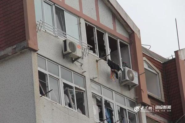 突發(fā)！青島一居民樓發(fā)生爆燃！已造1人死亡，7人受傷！3公里外有震感…